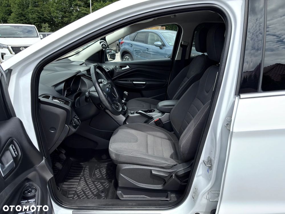 Ford Kuga 2.0 TDCi 2x4 SYNC - 15