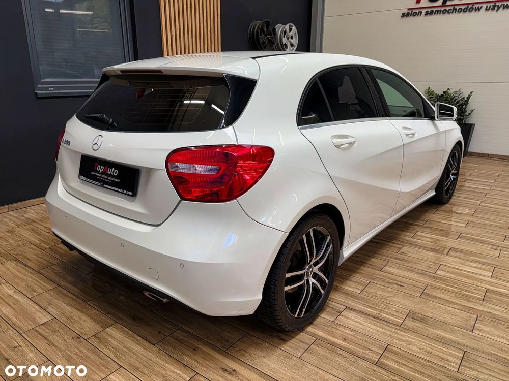 Mercedes-Benz Klasa A 200 (BlueEFFICIENCY) Urban - 8