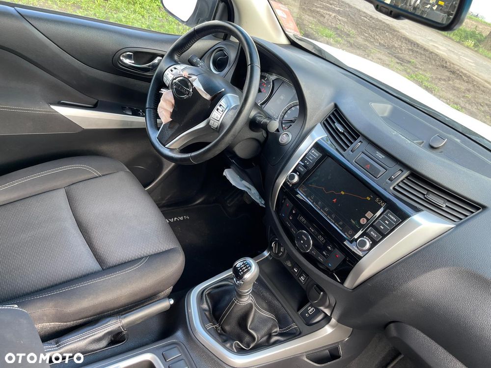 Nissan Navara - 22