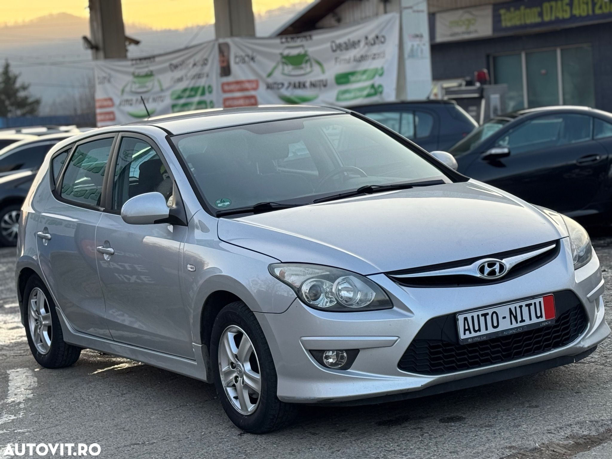 Hyundai i30 1.6 CRDI Comfort - 3
