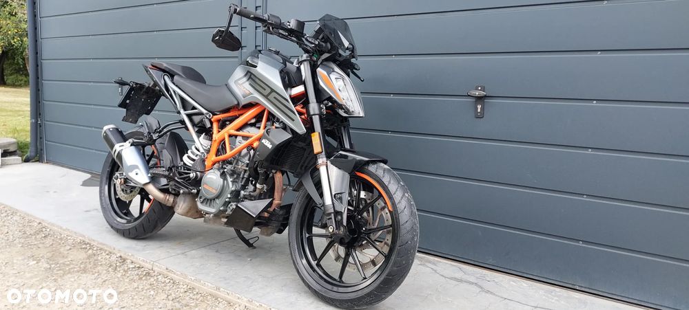 KTM Duke 125 - 22