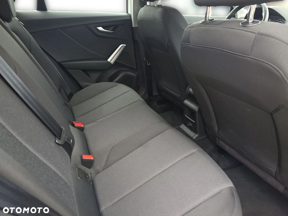 Audi Q2 30 TFSI - 14