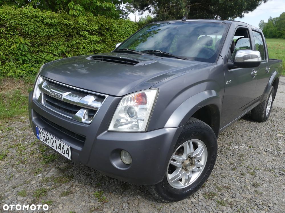 Isuzu D-Max 2.5d DC Custom - 20