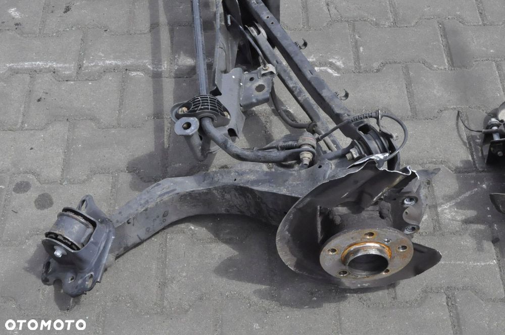 BMW F39 F44 F46 F48 1.5 136KM 2.0 16V 192KM ZAWIESZENIE BELKA TYŁ 6851560 - 8