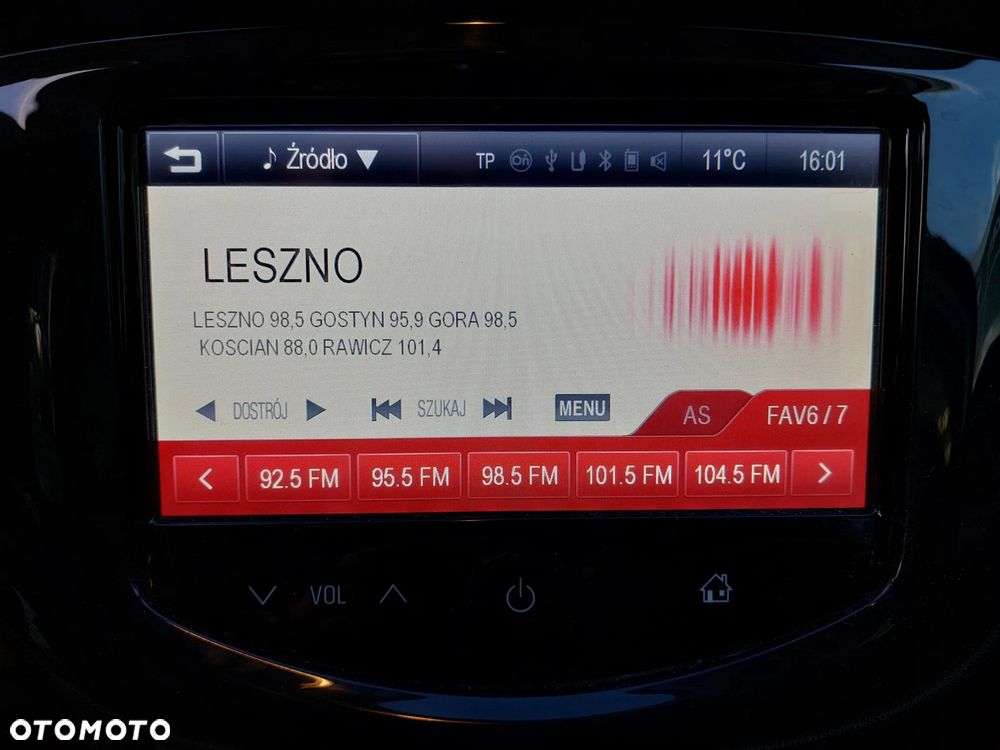 Opel Corsa 1.4 T Cosmo S&S - 13