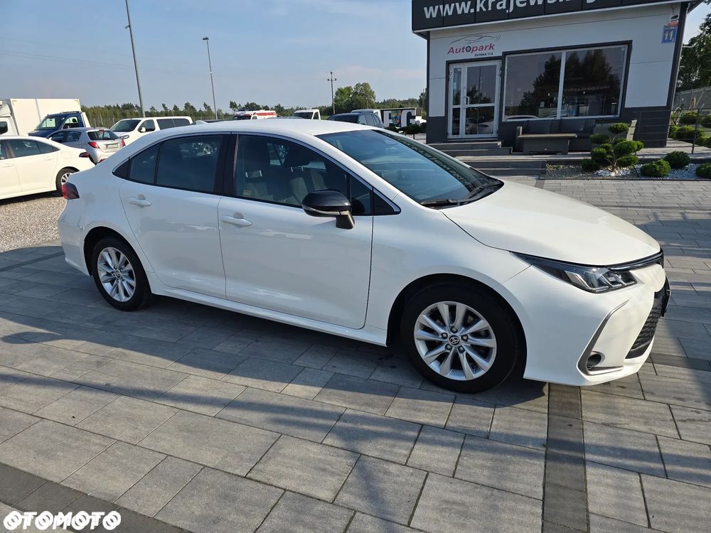 Toyota Corolla - 4