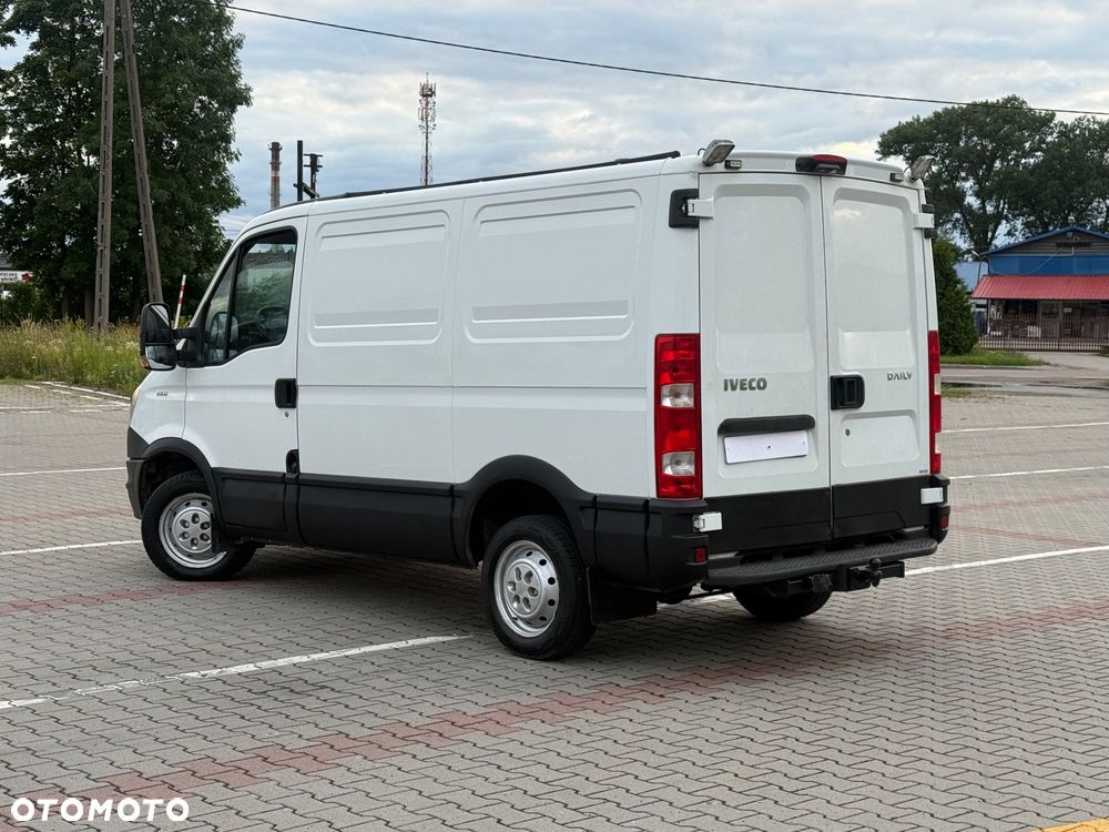 Iveco DAILY - 15