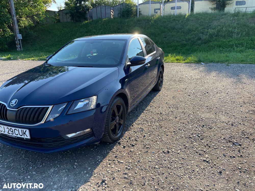 Skoda Octavia 2.0 TDI 4X4 Clever - 3