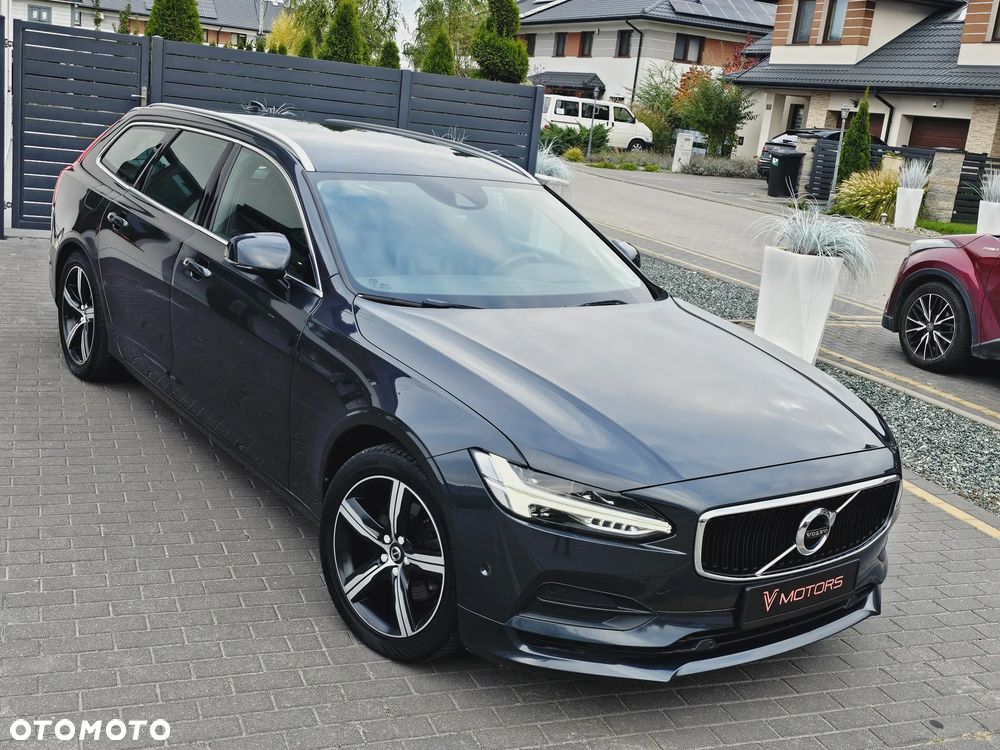 Volvo V90 D3 Momentum Pro - 38