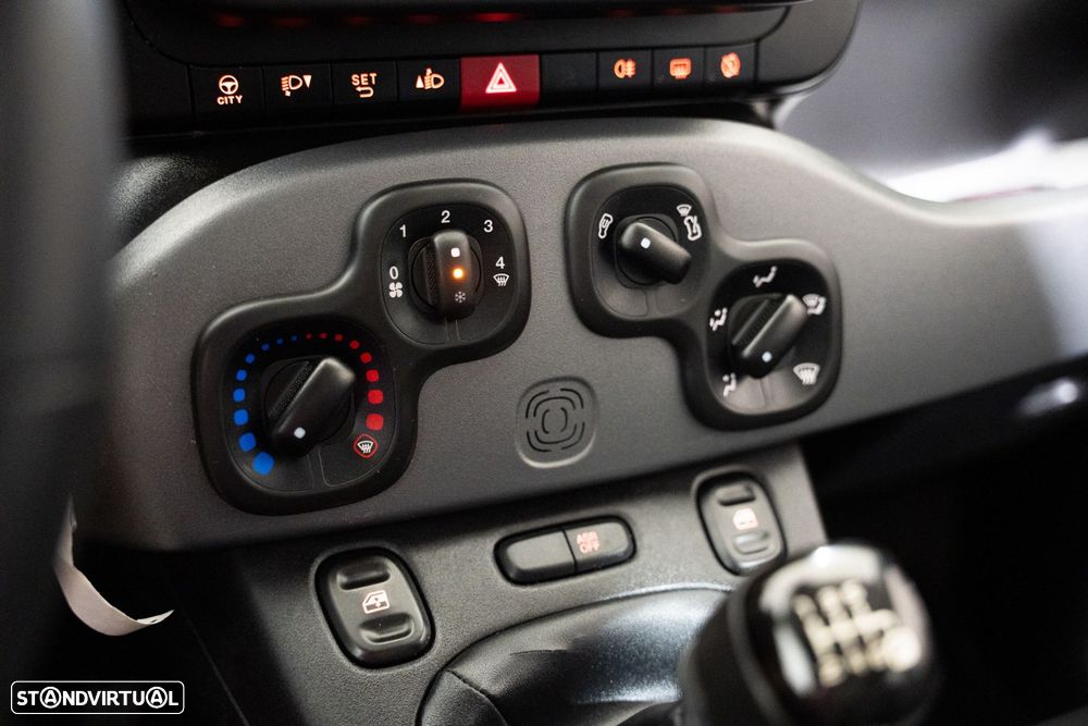 Fiat Panda 1.0 Hybrid City Life - 19