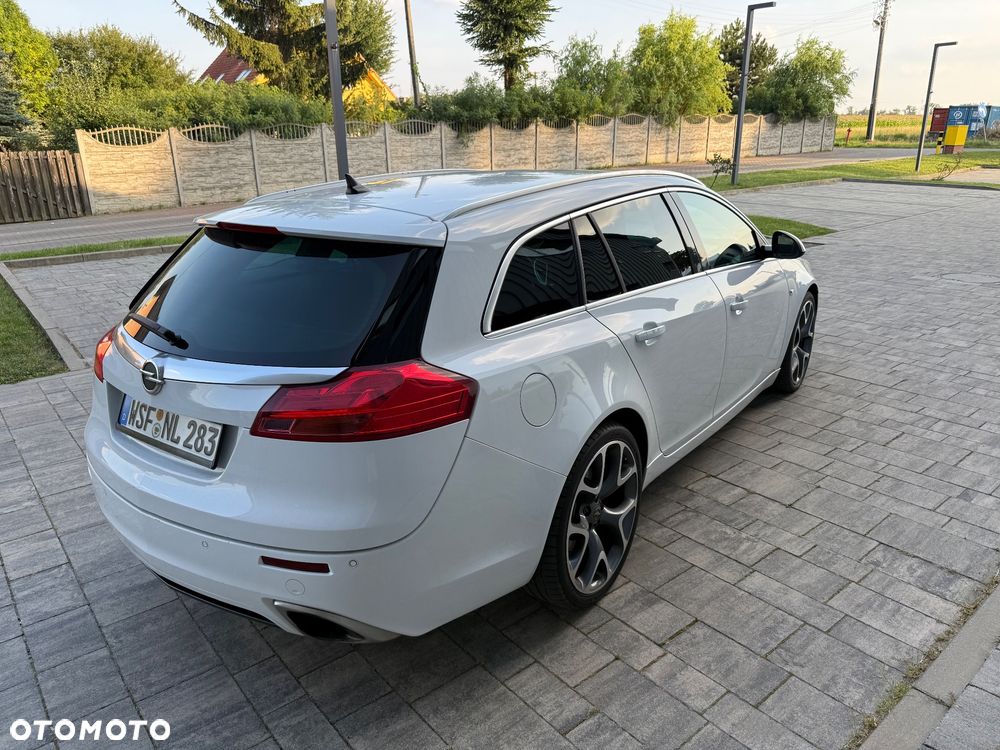 Opel Insignia 2.8 V6 Turbo 4x4 Sports Tourer OPC - 5