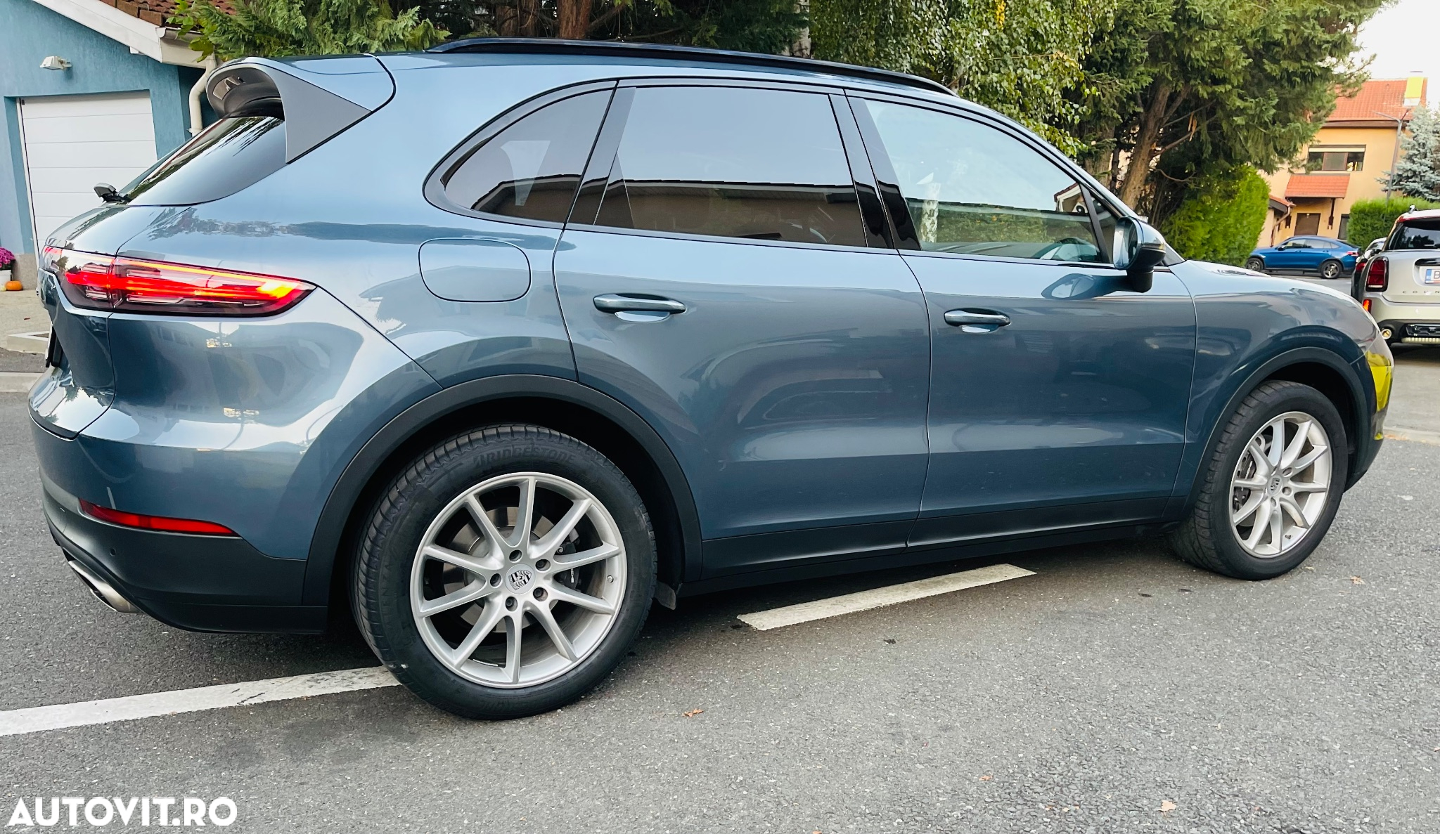 Porsche Cayenne Tiptronic S Platinum Edition - 10