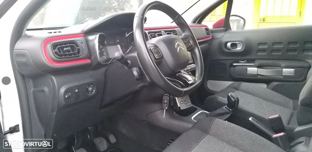 Citroën C3 1.2 PureTech Shine - 16