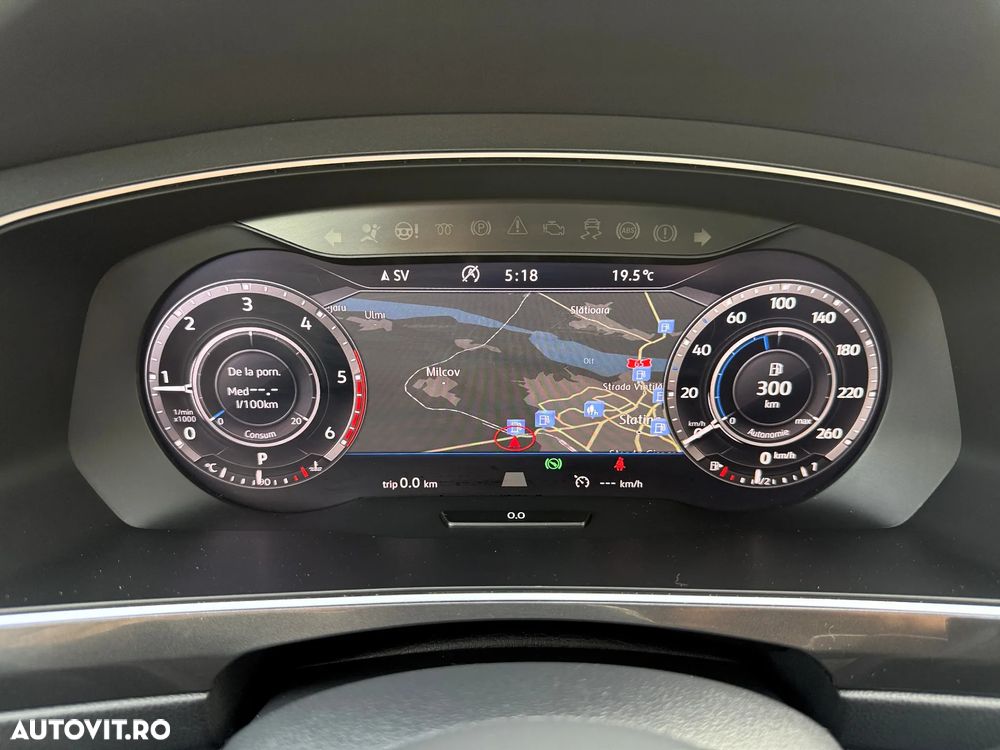 Volkswagen Tiguan - 12