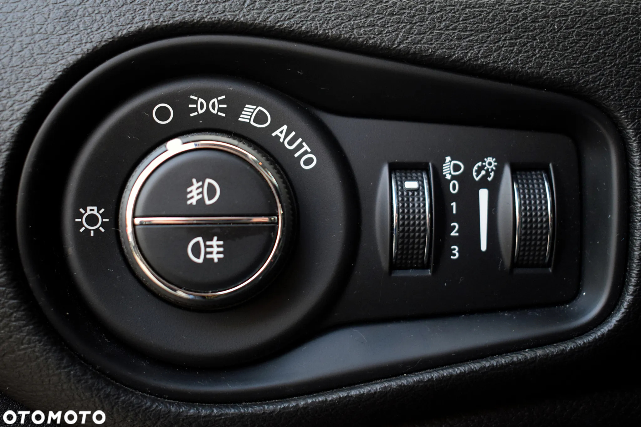 Jeep Renegade 2.0 MultiJet Trailhawk 4WD S&S - 12