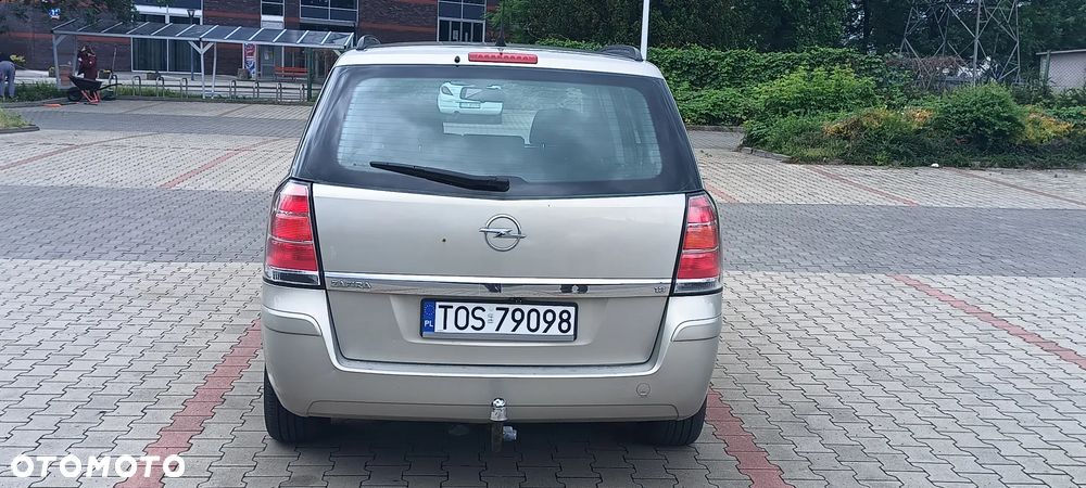 Opel Zafira 1.8 - 5