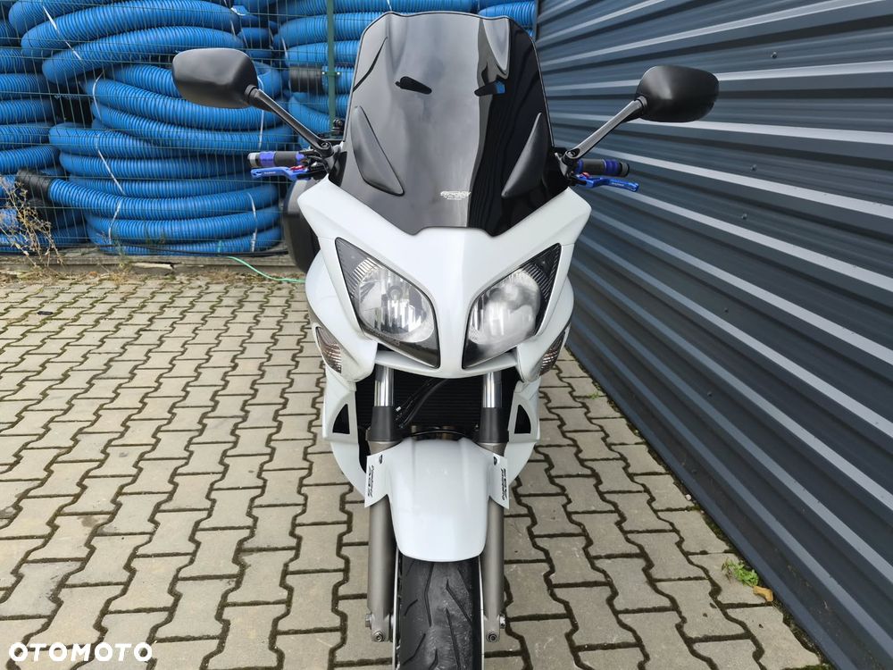 Honda CBF - 9