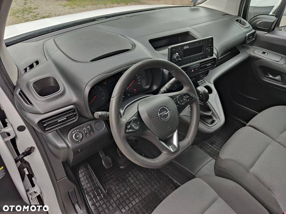 Opel COMBO XL Maxi 2020r L2 1.5 Diesel - 16