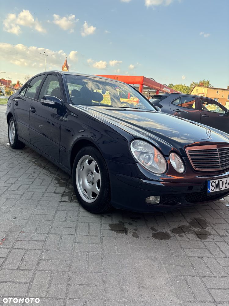 Mercedes-Benz Klasa E - 6