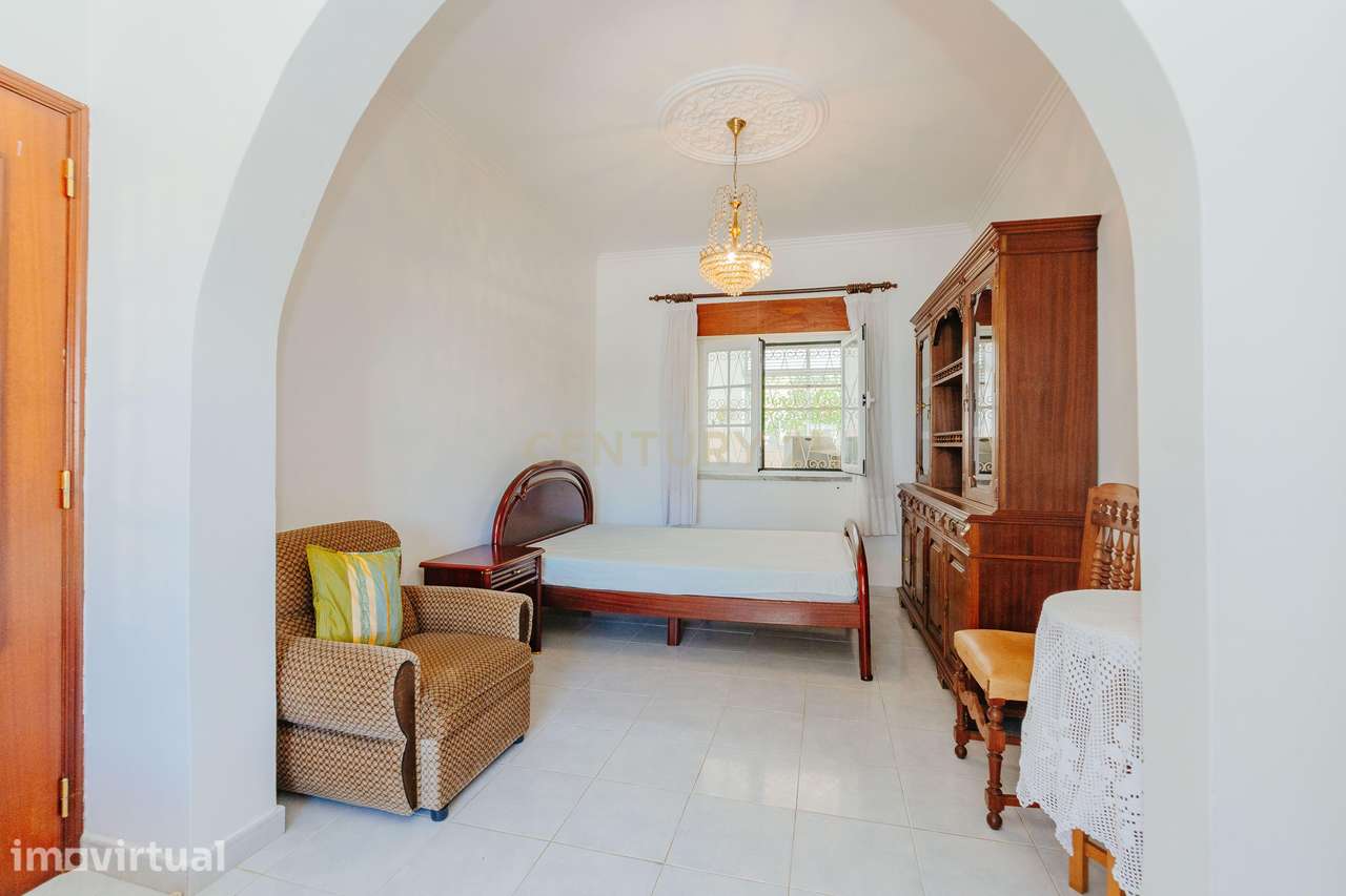 Arrendamento de Quarto para Estudante em Moradia em Lisboa - Grande imagem: 2/37