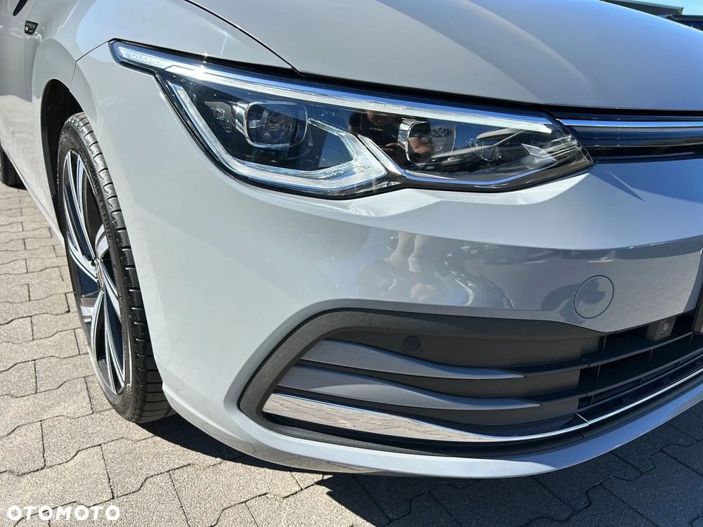 Volkswagen Golf - 38