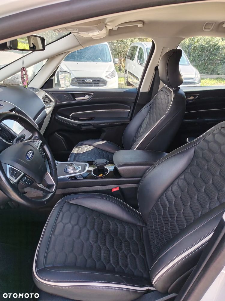 Ford S-Max - 28