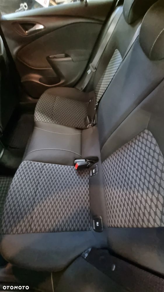 Opel Astra - 23