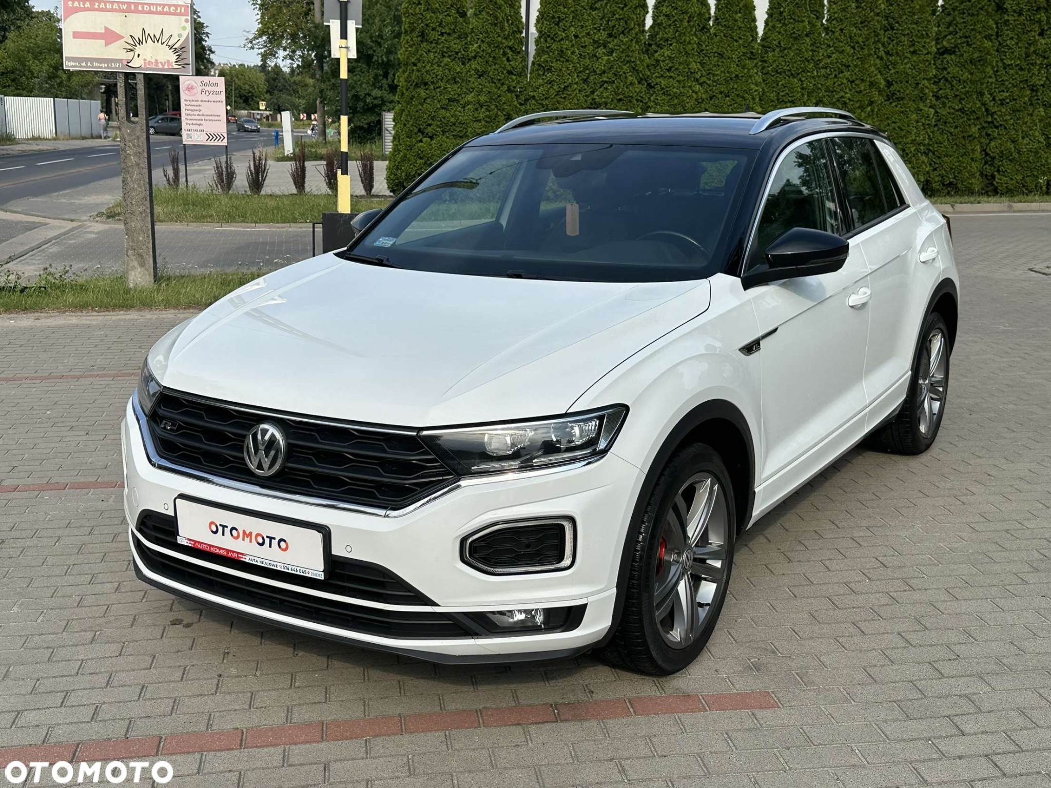 Volkswagen T-Roc - 4