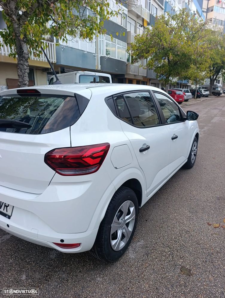 Dacia Sandero 1.0 ECO-G Essential Bi-Fuel - 10