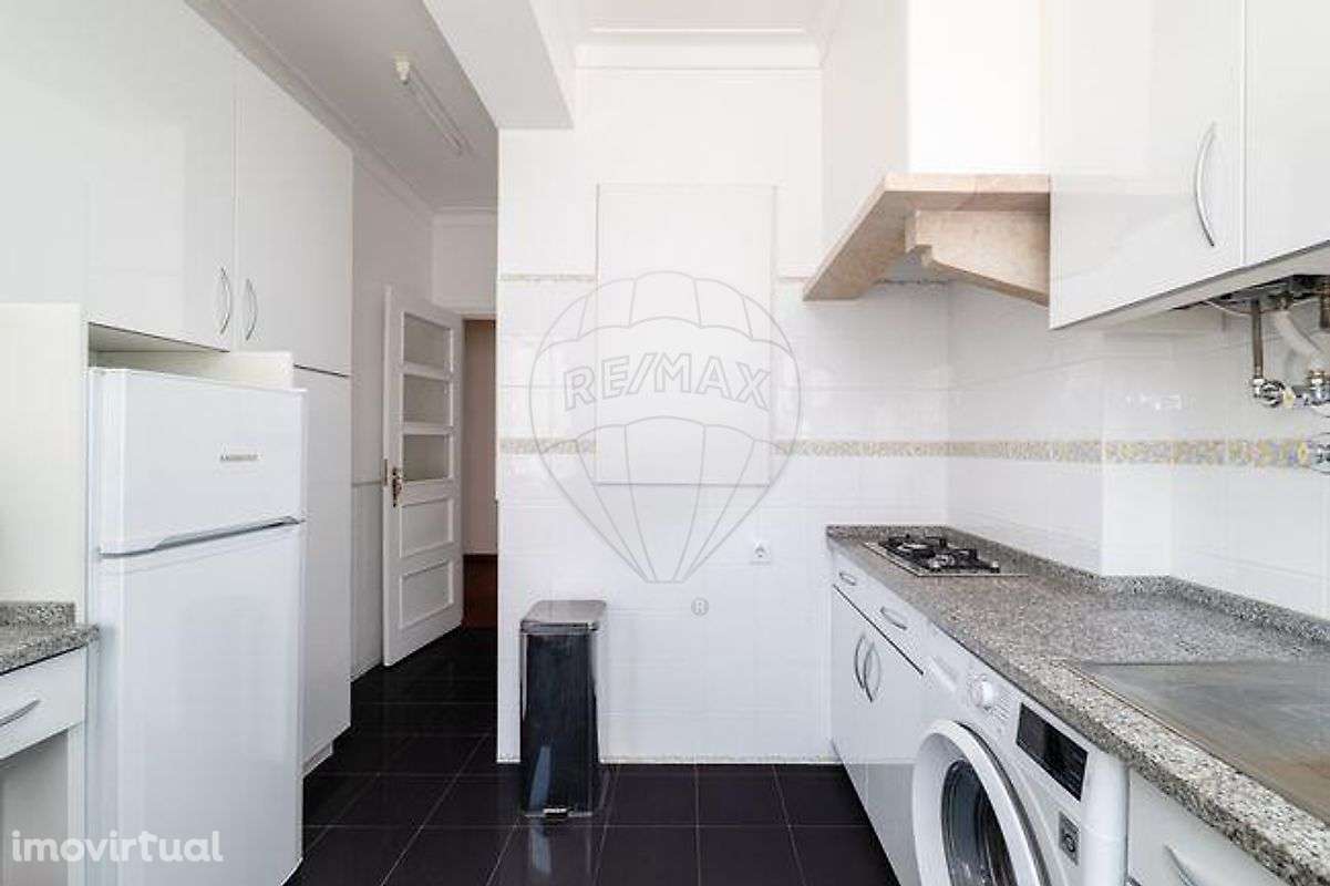 Apartamento T1 para arrendamento - Grande imagem: 4/12