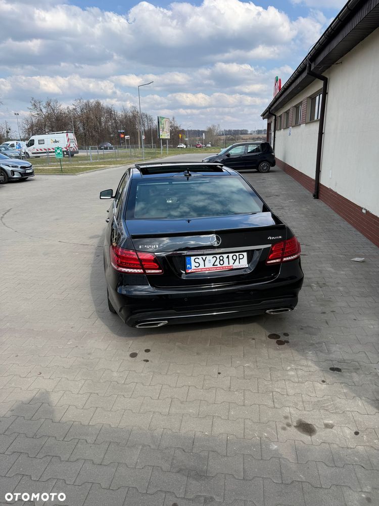 Mercedes-Benz Klasa E 500 4Matic BlueEFFICIENCY 7G-TRONIC Avantgarde - 9