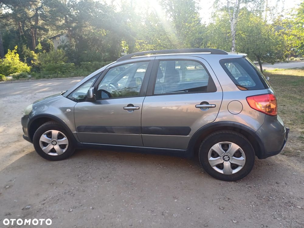 Suzuki SX4 1.6 VVT 4x4 Club - 6