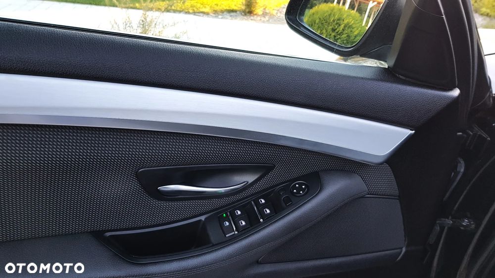 BMW Seria 5 520d Modern Line - 13