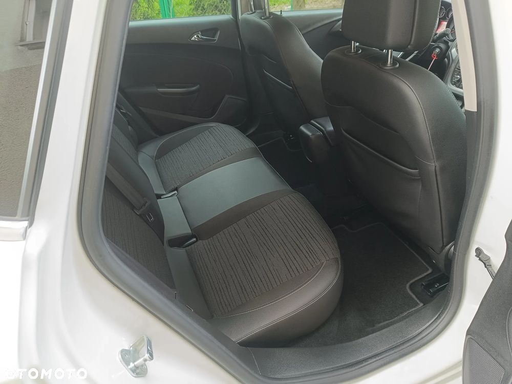 Opel Astra 1.6 ENERGY - 32