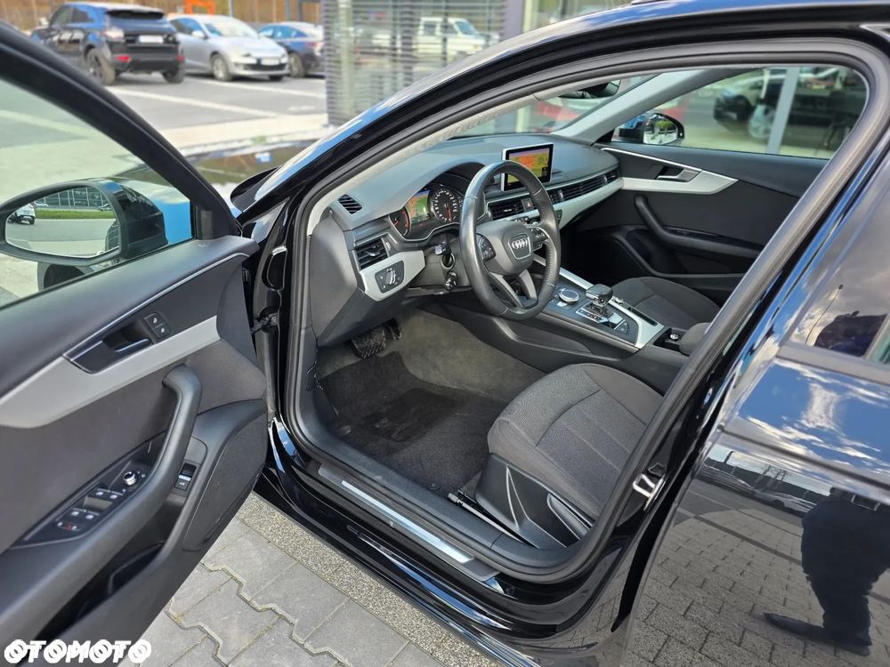 Audi A4 Avant - 15
