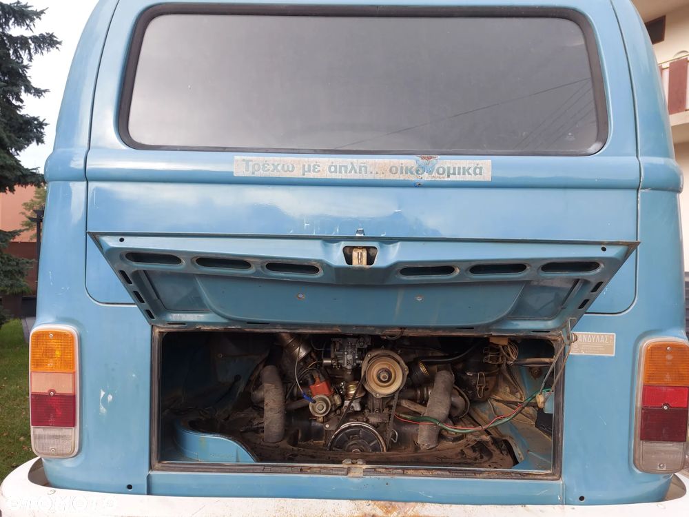 Volkswagen Transporter - 30