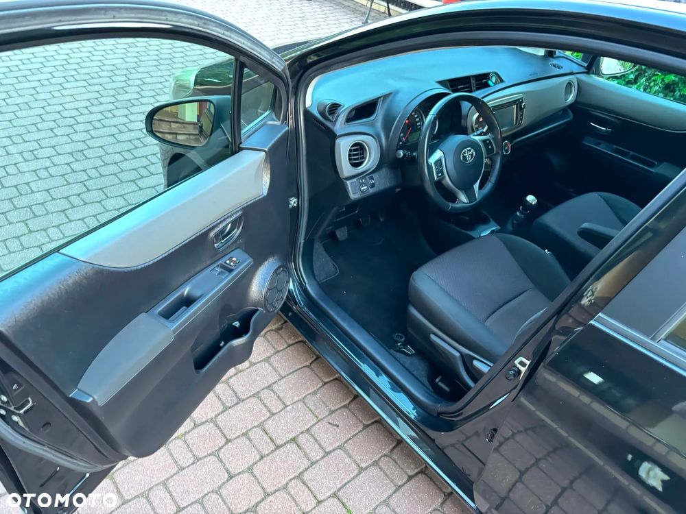 Toyota Yaris 1.33 VVT-i Trend - 10