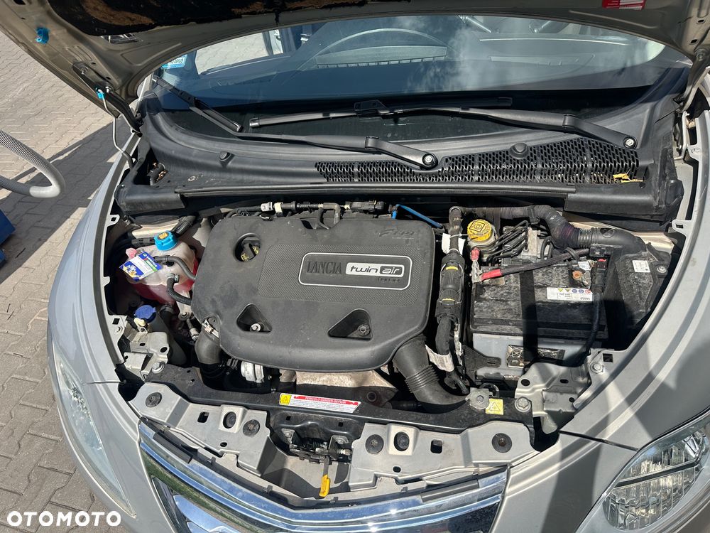 Lancia Ypsilon - 15