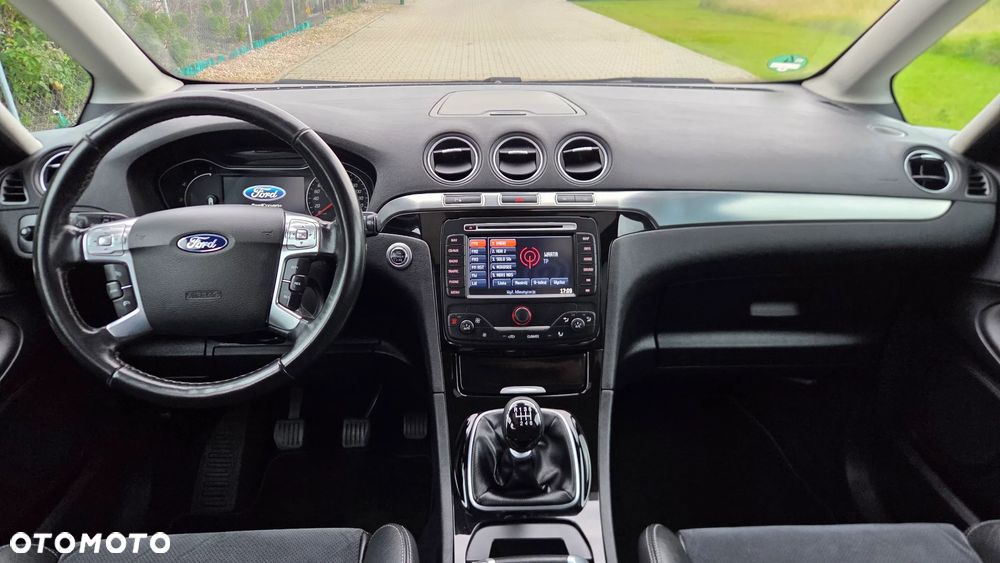 Ford Galaxy 2.0 TDCi Platinium X (Titanium) - 24
