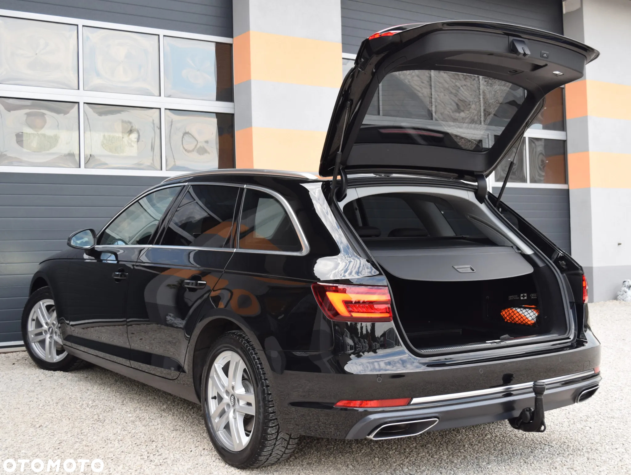 Audi A4 2.0 TDI Sport S tronic - 17