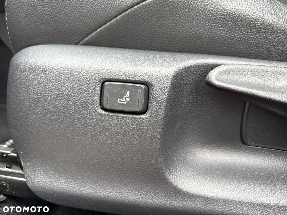 Toyota Yaris Cross Hybrid 1.5 Adventure 4x4 - 26