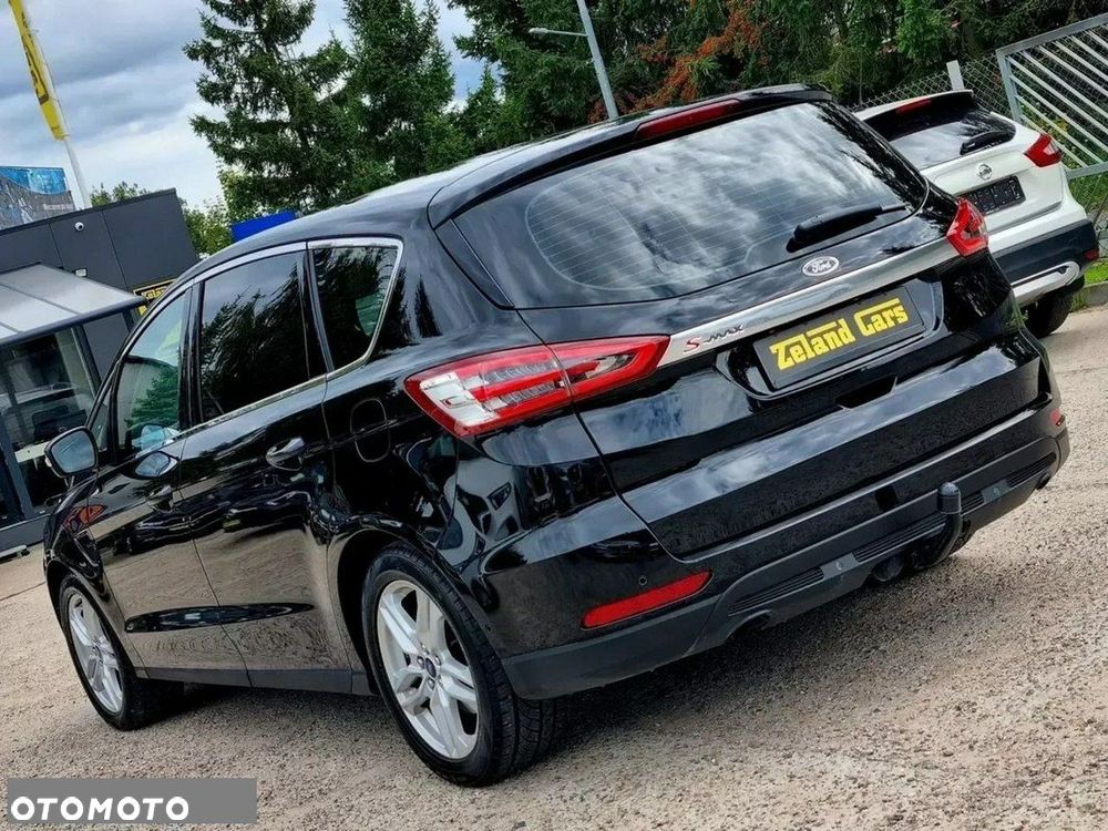 Ford S-Max - 10