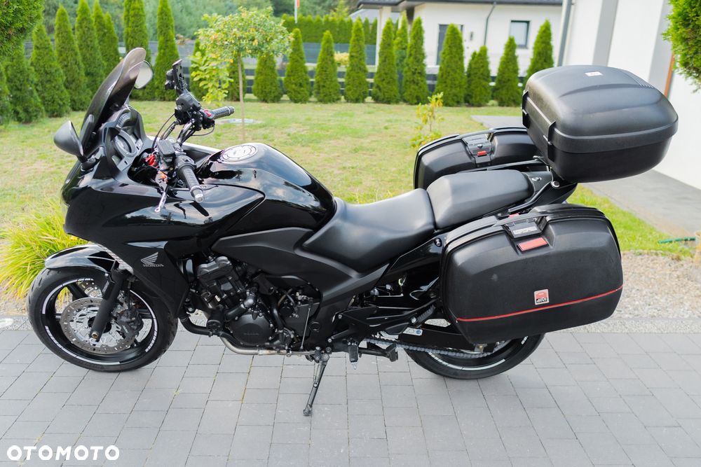 Honda CBF - 8