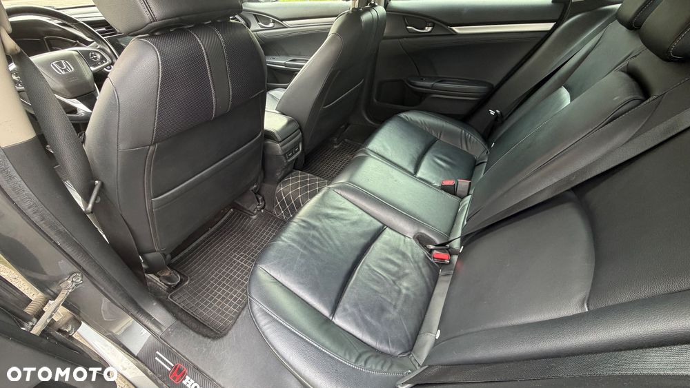 Honda Civic 1.5 T Executive - 14