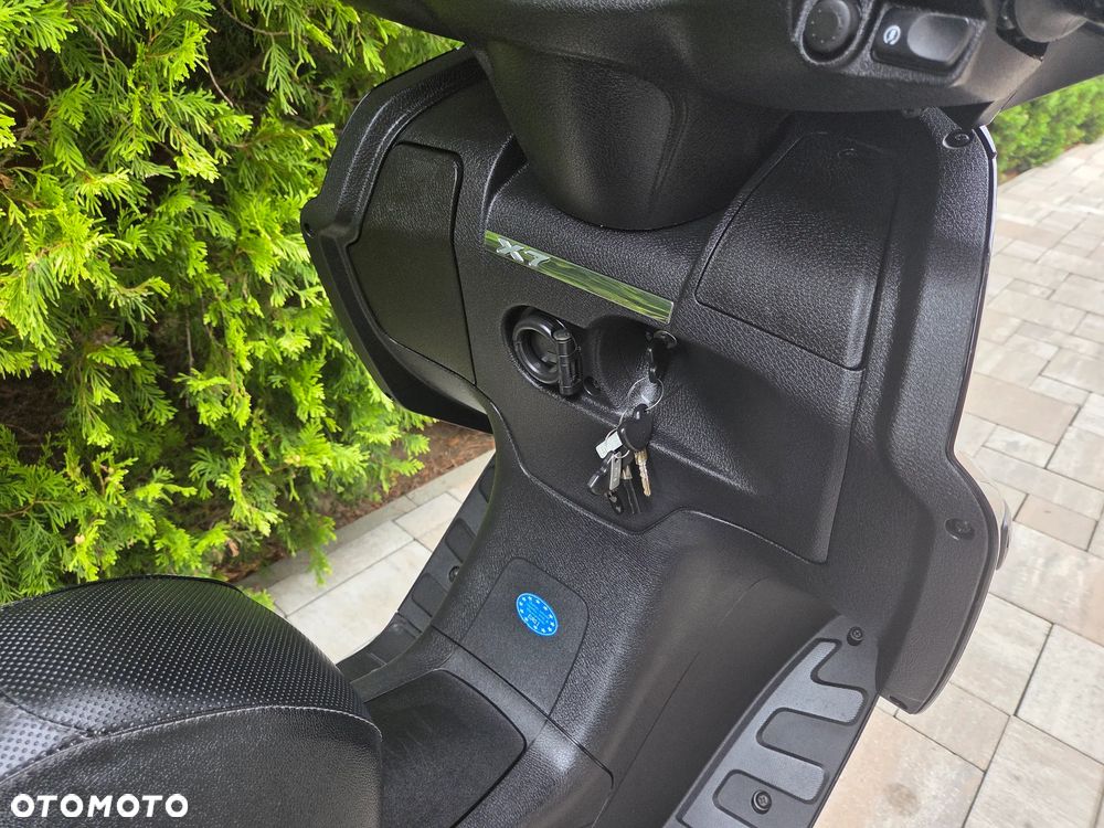 Piaggio X7 - 16