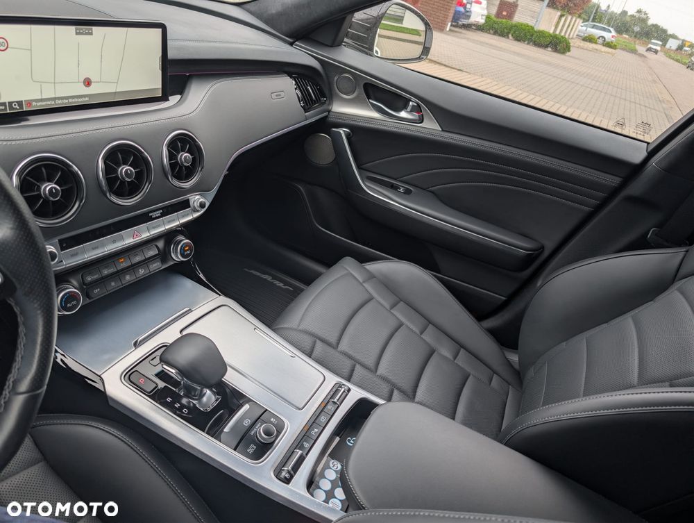 Kia Stinger 3.3 T-GDI V6 GT Prestige Line AWD - 12