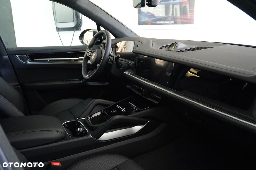Porsche Cayenne GTS - 10