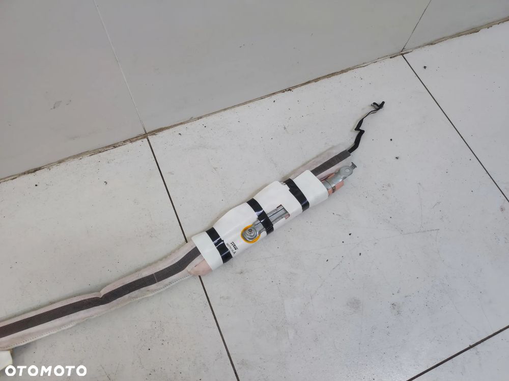 KURTYNA PRAWA RIFTER PARTNER BERLINGO IV 4 - 8