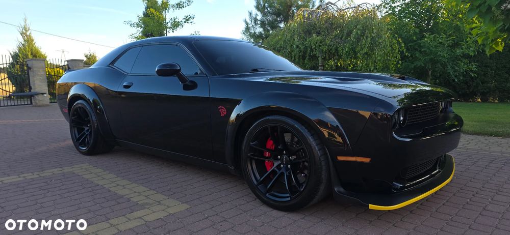 Dodge Challenger - 3