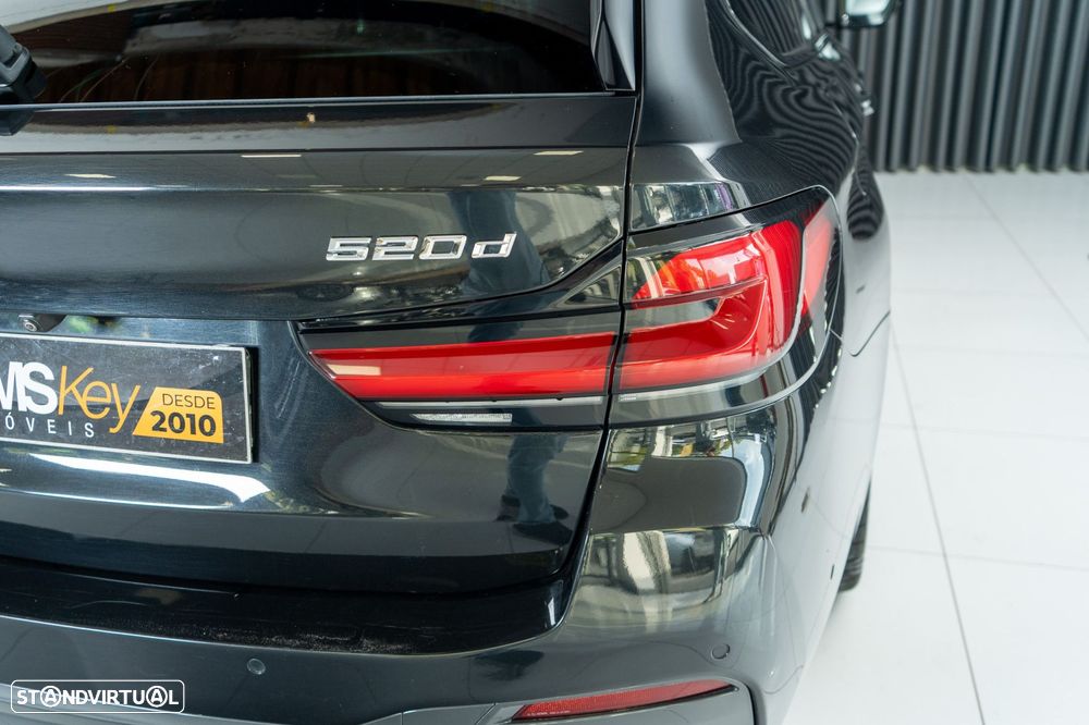 BMW 520 d Pack M Auto - 29
